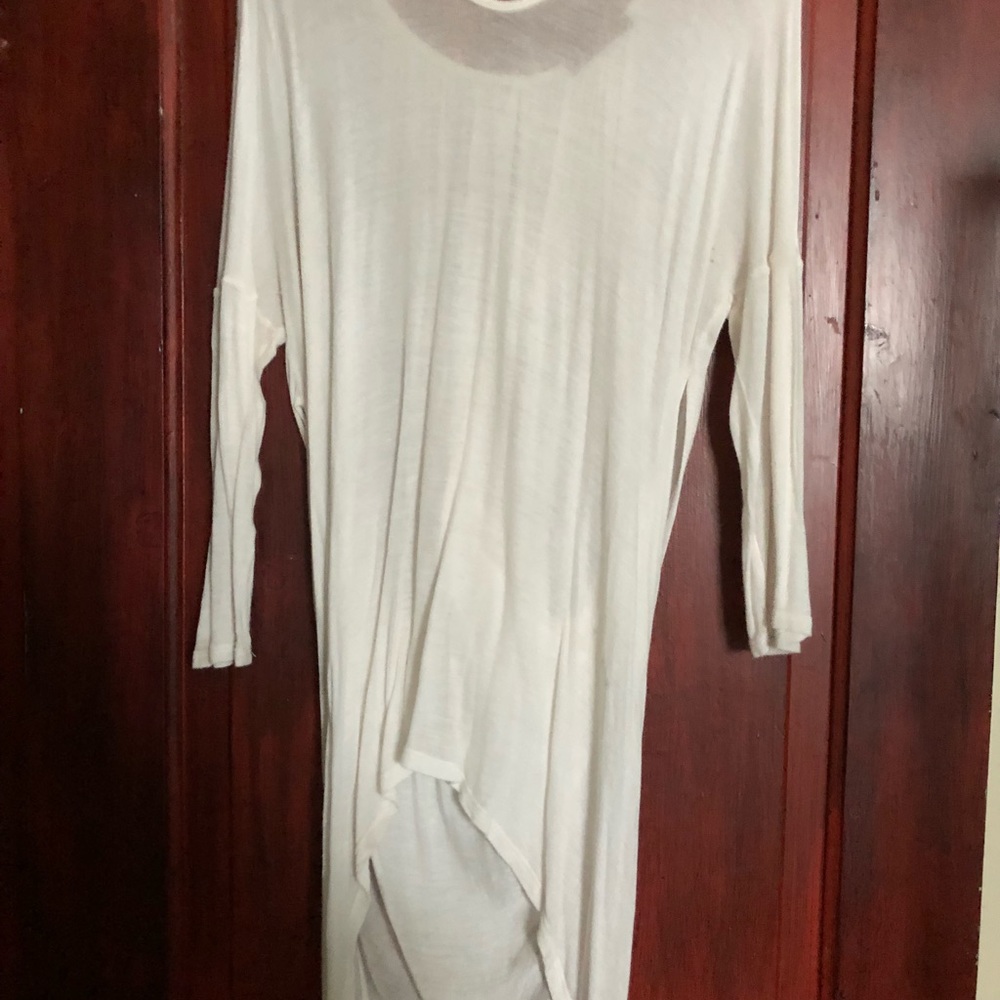 Clothes - Picture 4 of 8